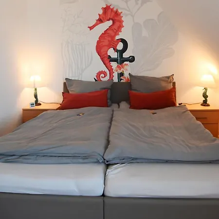 Nordia Allee Und בוסום